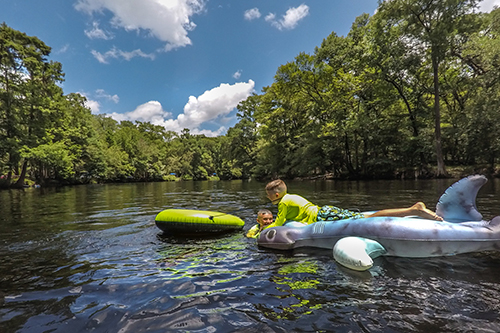 Tips For Ginnie Springs: A Perfect Florida Oasis - Florida Trippers